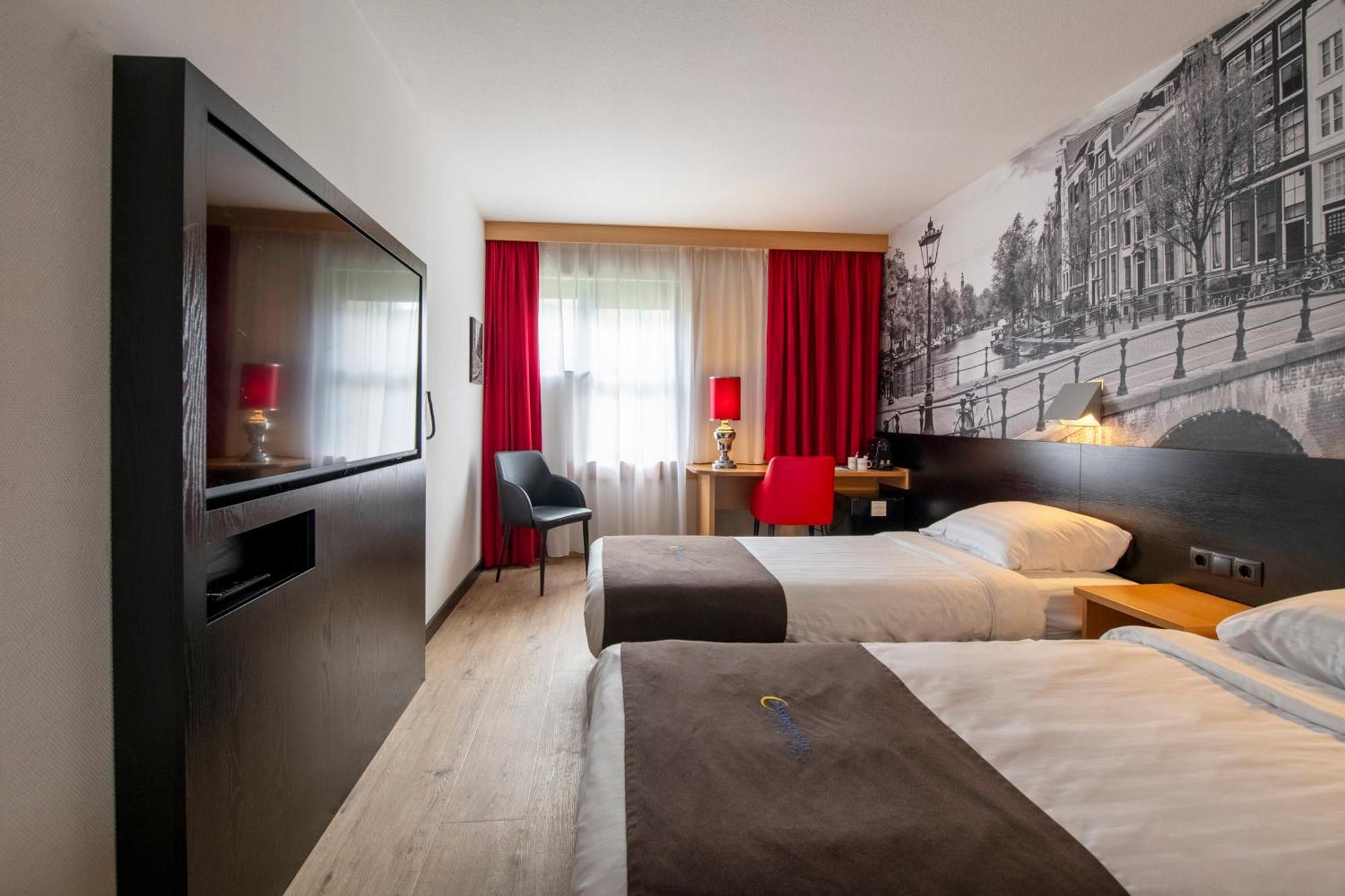 Bastion Hotel Leiden Voorschoten Экстерьер фото